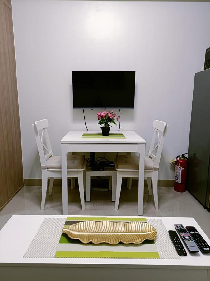 Home Away From Home Manilla Buitenkant foto